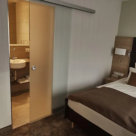 Szálloda Ringhotel 3*