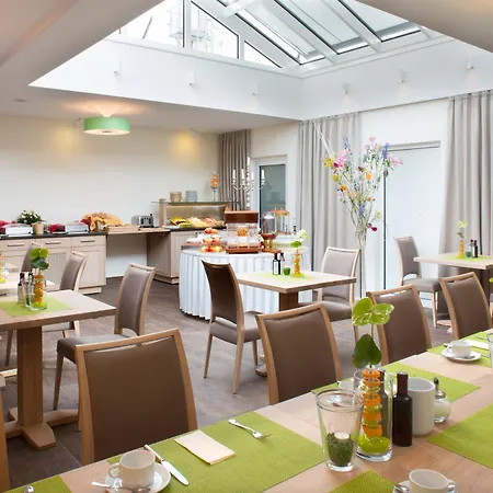 Ringhotel Szálloda Rüdesheim am Rhein