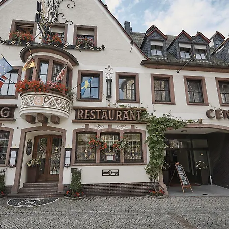 Ringhotel 3* Rüdesheim nad Renem