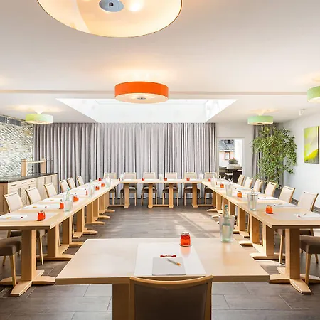 Ringhotel 3* Rüdesheim nad Renem